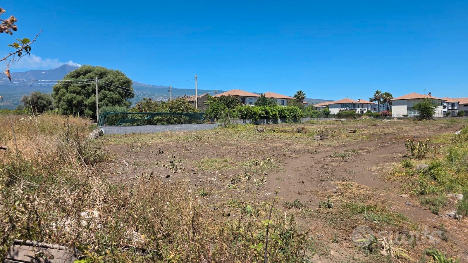 Terreno per impianti sportivi a Torre Archirafi - Vista 2