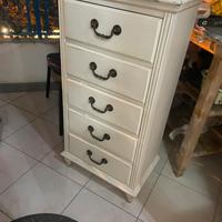 Casseriera alta bianca
