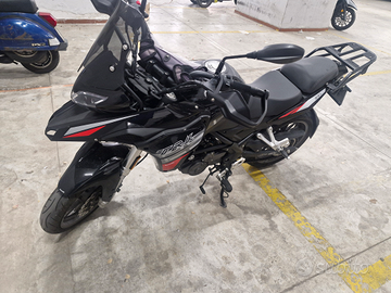 Moto Trk 251