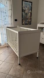 Lettino Sundvik Ikea bianco per bambini