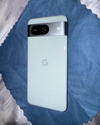 GOOGLE PIXEL 8