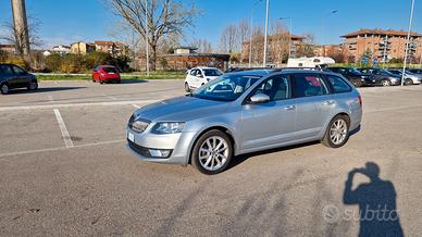 skoda octavia executive station wagon 