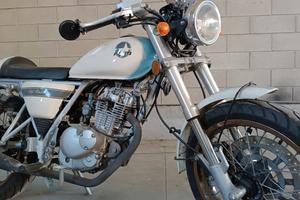 Mash 125 Cafè racer