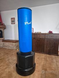 Sacco da boxe da terra