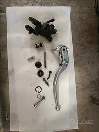 pompa freno anteriore Yamaha R1 2019