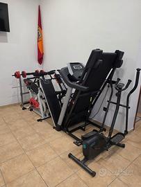  Attrezzatura completa palestra 