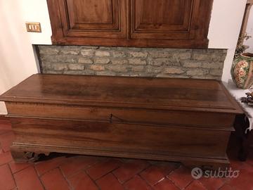 Cassapanca noce 700