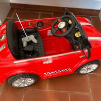 Mini auto telecomandata (leggi le note)