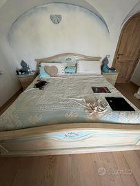 Letto matrimoniale in legno