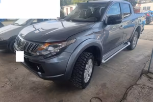 MITSUBISHI L200 2.4 DI-D/181CV Double Cab Intens