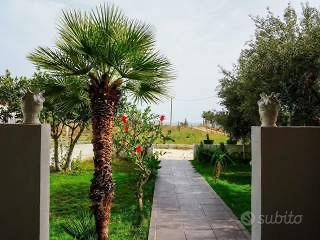 Villa singola a Cirica a 300 metri dal mare - Vista 3