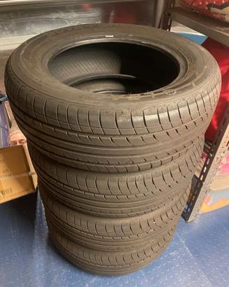 Gomme auto come nuove