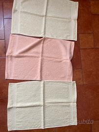 3 asciugamani bidet nuovi