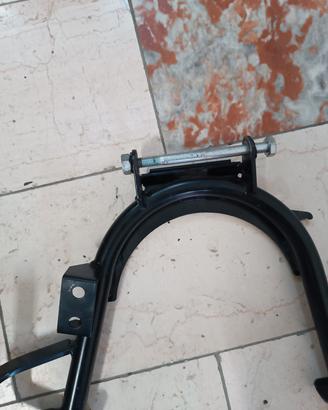 cavalletto centrale piaggio beverly 