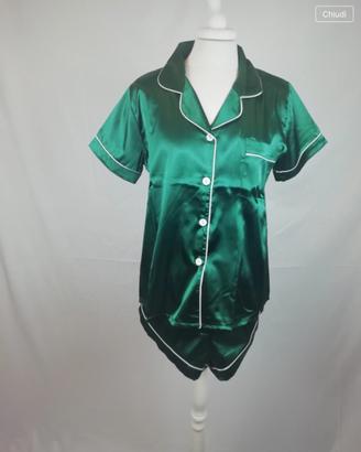 Pigiama in raso due pezzi tg M nuovo colore verde