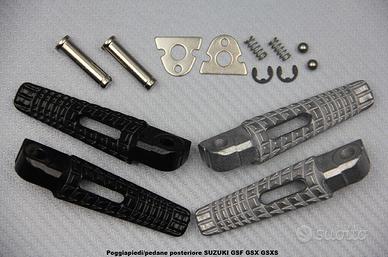 Poggiapiedi/pedane posteriore SUZUKI GSF GSX GSXS
