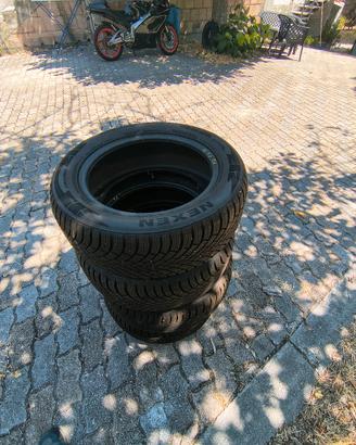 Treno di pneumatici Nexen Winguard Snow'G 3