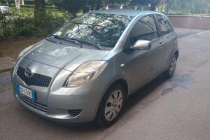 Toyota Yaris 2006