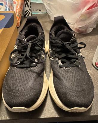 ASICS Gel Nimbus 27 taglia 39.5