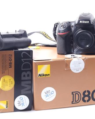FOTOCAMERA DIGITALE REFLEX FF NIKON D800 + MB-D12.