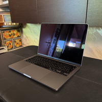 MacBook Pro 13" M1 (2020) – 8GB RAM – 256GB SSD