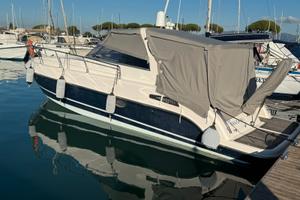 Mano Marine 32 Diesel