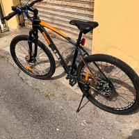 Mountain Bike Momo Design