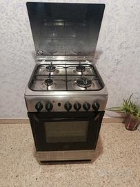 forno cucina 4 fuochi indesit 