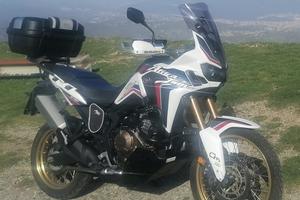 AFRICA TWIN CRF1000L 2018 (45000 KM)