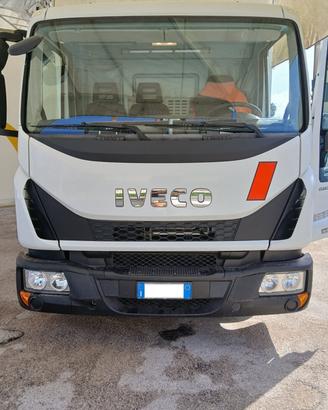 EUROCARGO 100E22 E5 ADIBITO PER MERCATI VENDITA DI