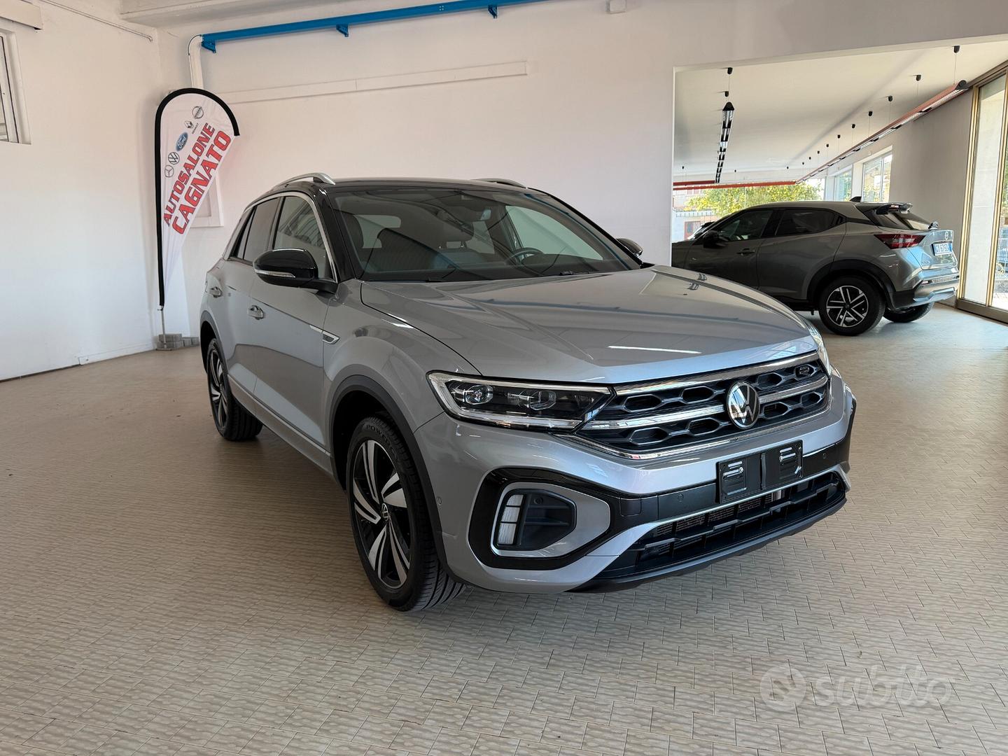 Volkswagen T-Roc 2023 photo 2