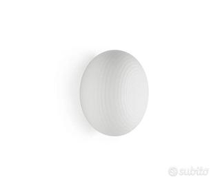 lampada Bianca di fontana arte