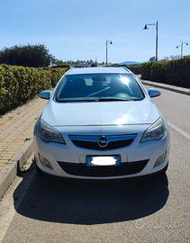 Opel Astra j 1.7 CDTI 