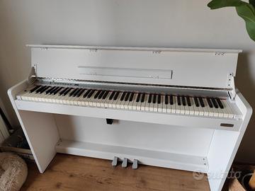 pianoforte nux 