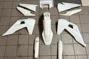 plastiche husqvarna te 250 2020