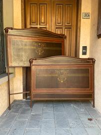 Letto in ferro decorato con reti originali