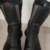 stivali da moto