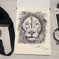 Disegno a mano in bianco e nero.