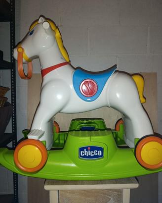 Cavallo a dondolo Chicco