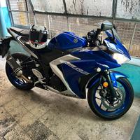 Yamaha R3 2018