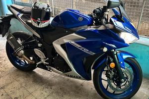 Yamaha R3 2018