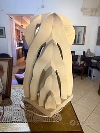 Lampada in pietra leccese