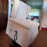 POLTRONA Chateau d'Ax RELAX ALZAPERSONA ELETTRICA