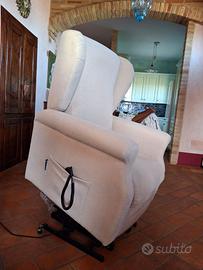 POLTRONA Chateau d'Ax RELAX ALZAPERSONA ELETTRICA