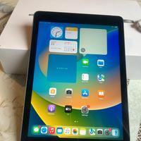 Apple iPad 128 GB di quinta generazione.Wi-Fi+ Sim