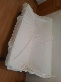 Divano letto con doghe in legno