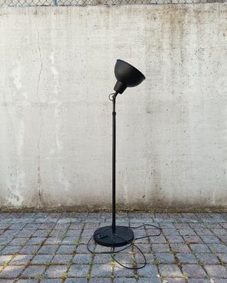 lampada da terra Skurup Ikea 