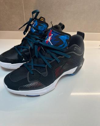 Air Jordan XXXVII Low - Nero - Jordan 44