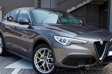 Alfa Romeo Stelvio 2.0 Turbo 200 CV Q4 AT8 Super