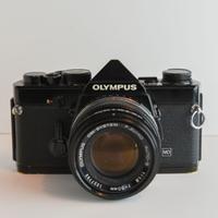 Olympus OM-1